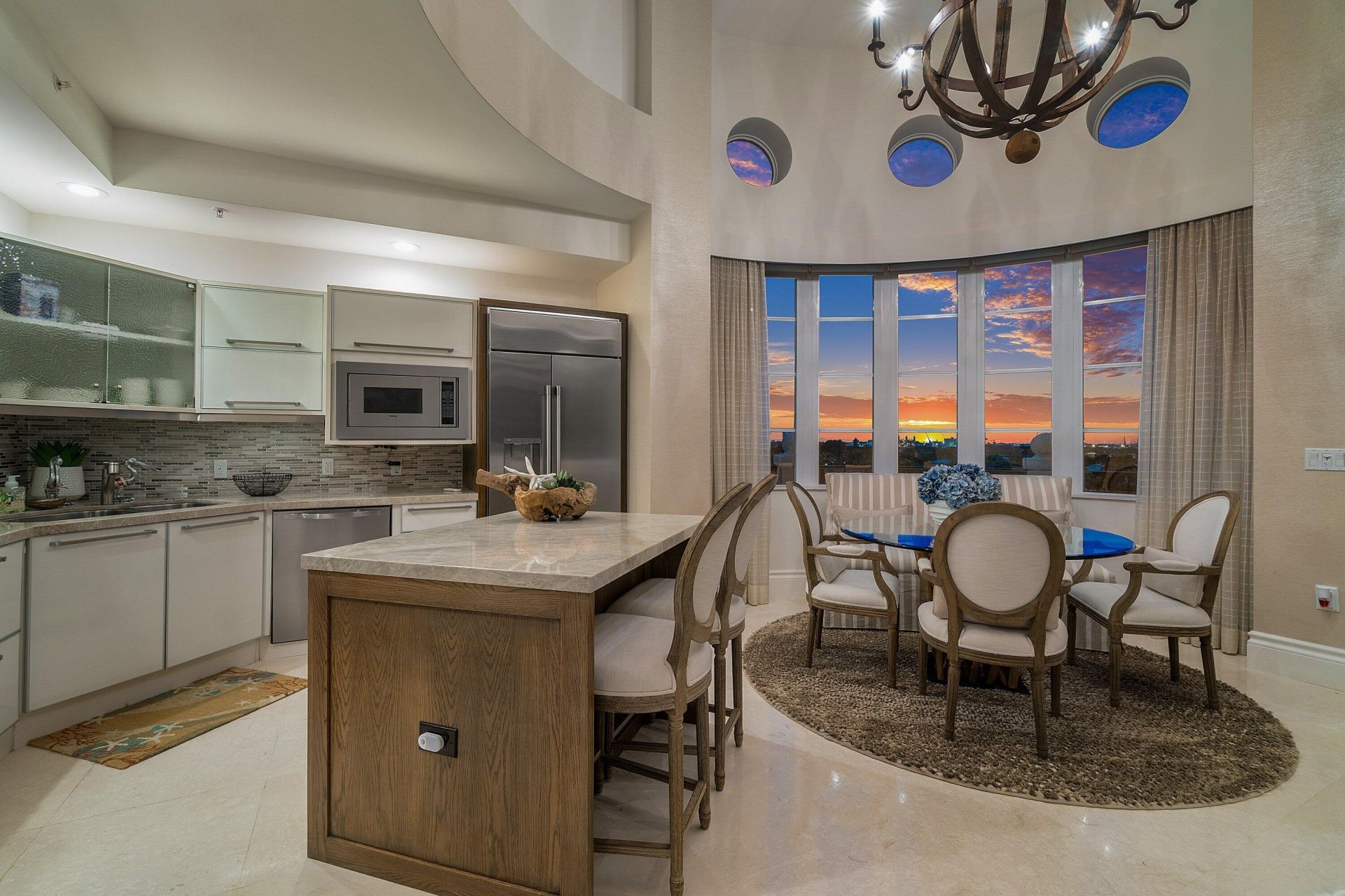 155 S Ocean Avenue, Unit 606, Palm Beach Shores, FL 33404 Photo