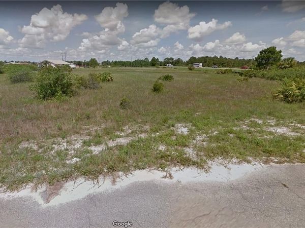 1266 Naples AVE W, FORT MYERS, FL 33913