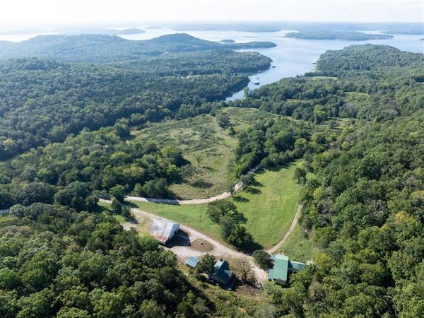 11105 Cedar Rock Road, Garfield, AR 72732