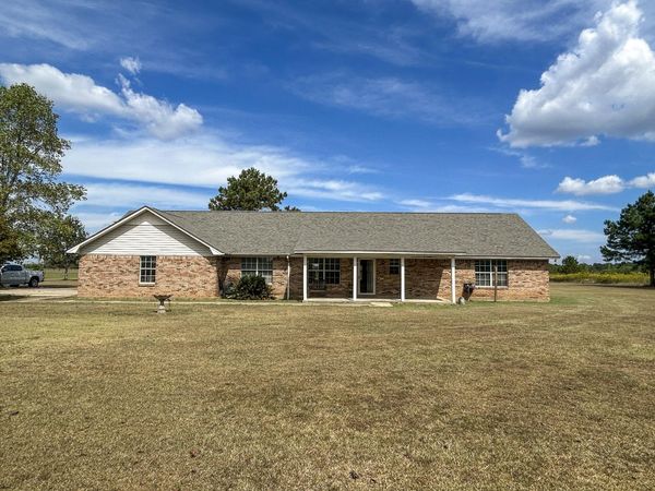 121 Old Progress, Hattiesburg, MS 39401