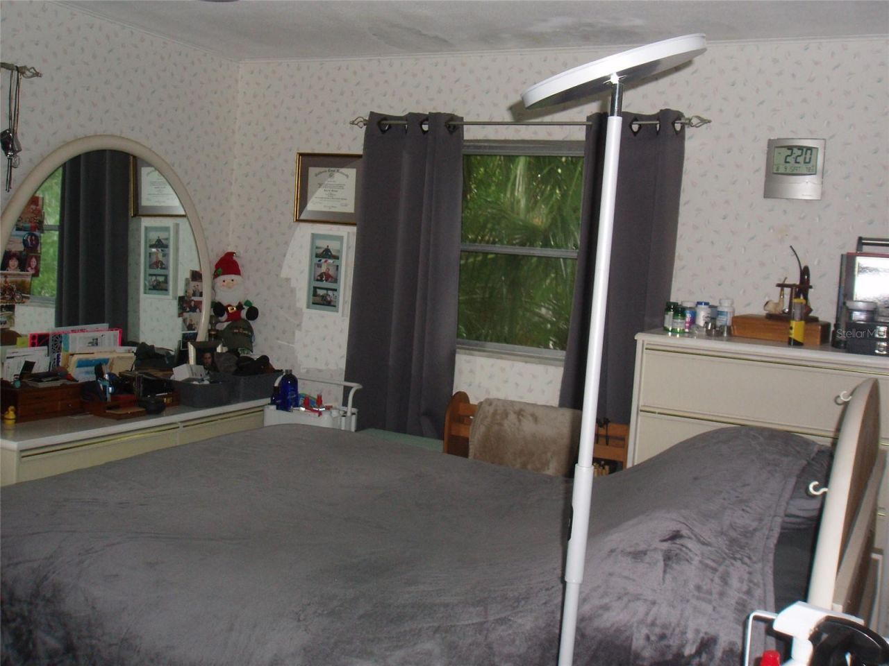 120 SW Monroe Circle N, Saint Petersburg, FL 33703 Photo