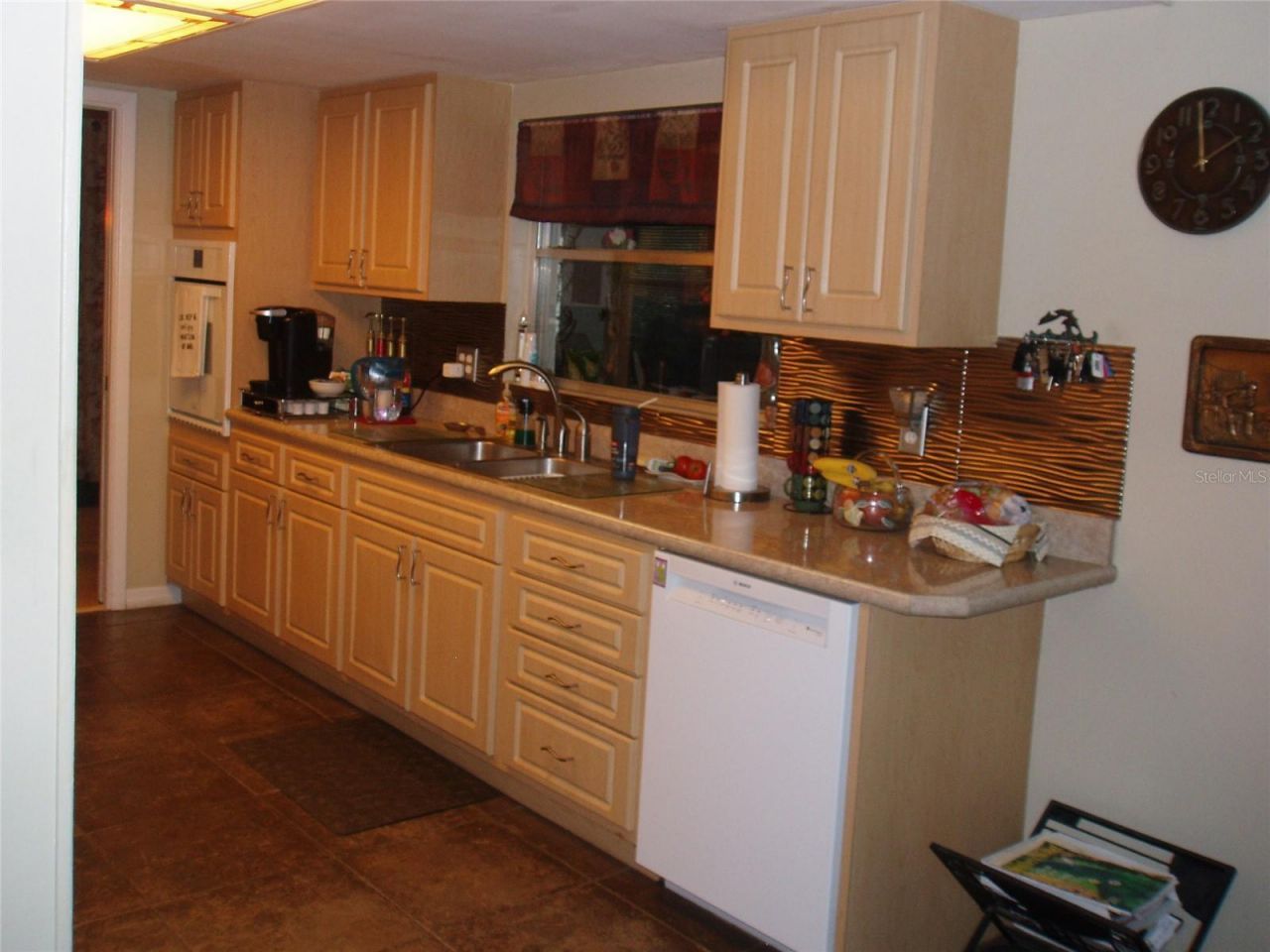 120 SW Monroe Circle N, Saint Petersburg, FL 33703 Photo