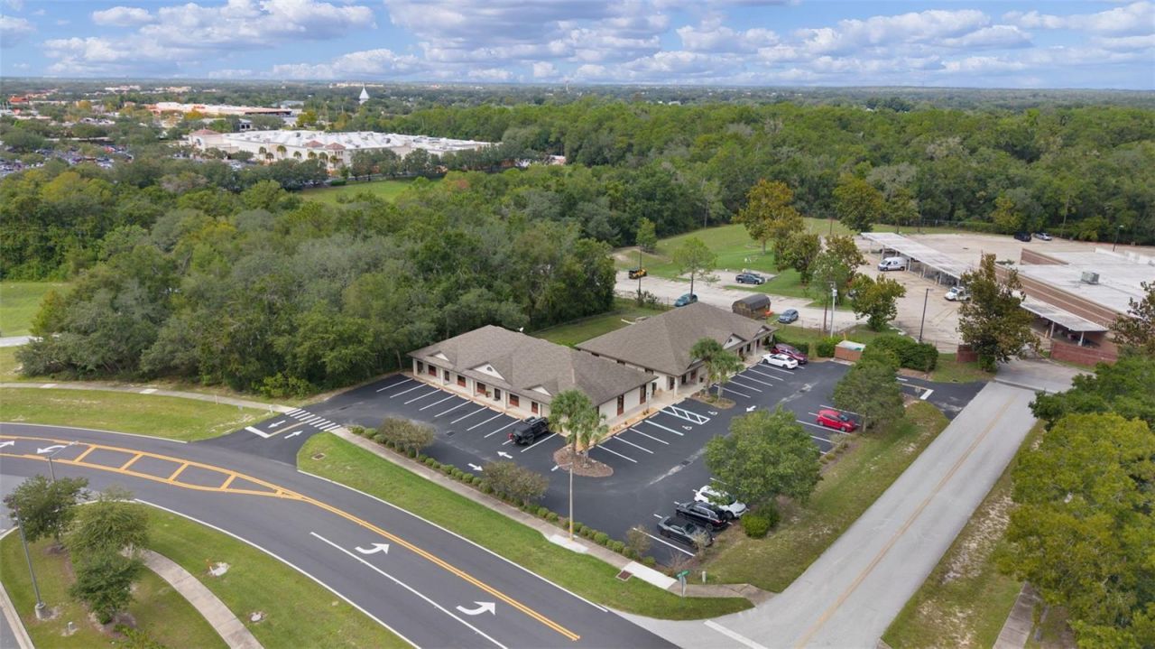 375 Fennell Boulevard, Lady Lake, FL 32159 Photo