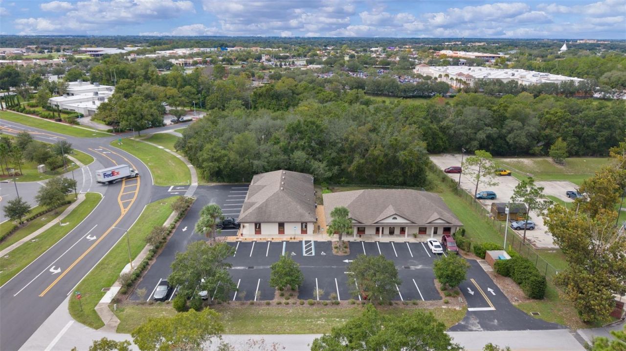 375 Fennell Boulevard, Lady Lake, FL 32159 Photo