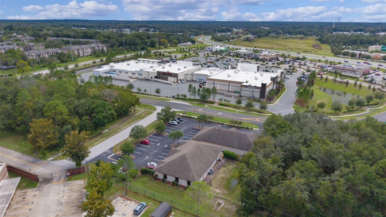 375 Fennell Boulevard, Lady Lake, FL 32159 Photo