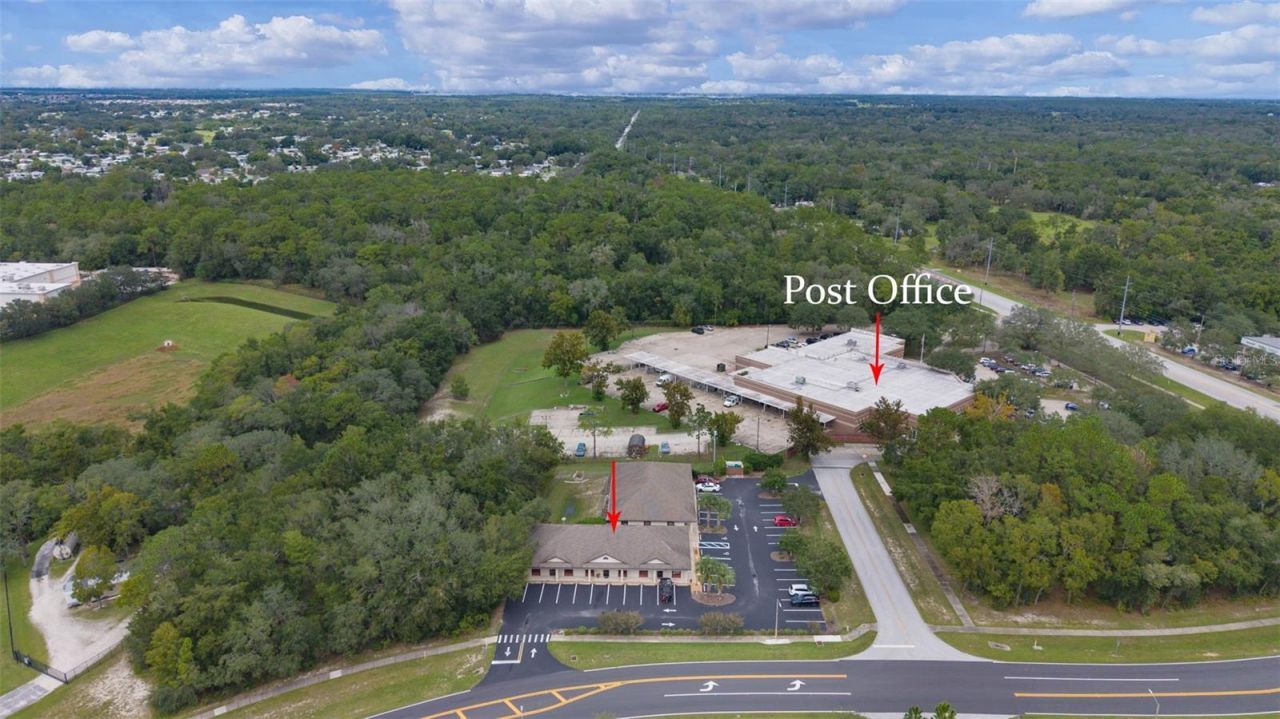 375 Fennell Boulevard, Lady Lake, FL 32159 Photo