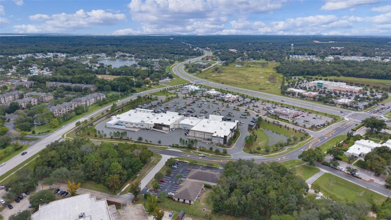 375 Fennell Boulevard, Lady Lake, FL 32159 Photo