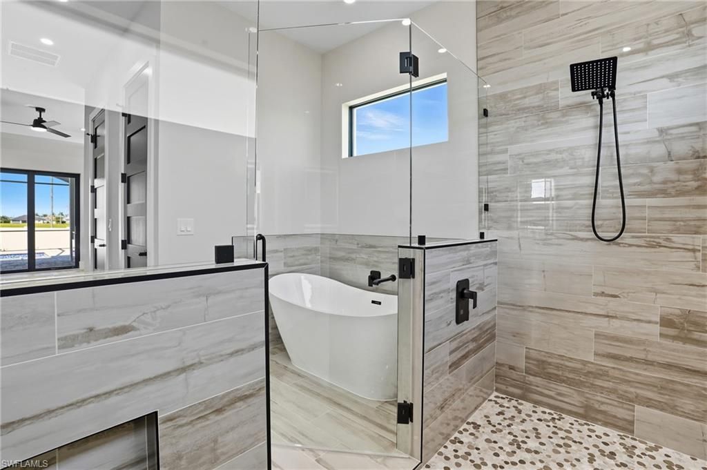 3417 Gulfstream Pkwy, Cape Coral, FL 33993 Photo