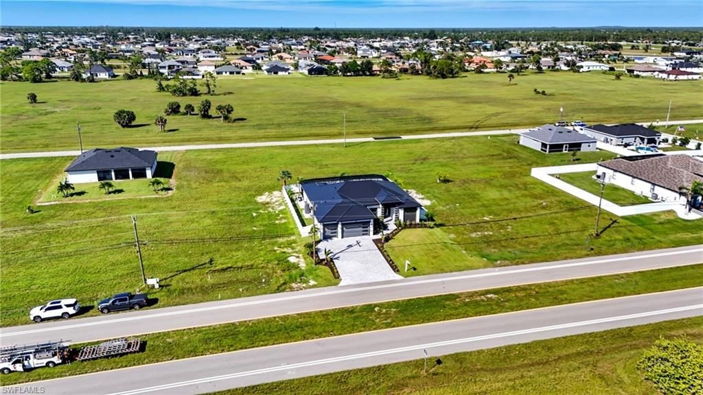 3417 Gulfstream Pkwy, Cape Coral, FL 33993 Photo