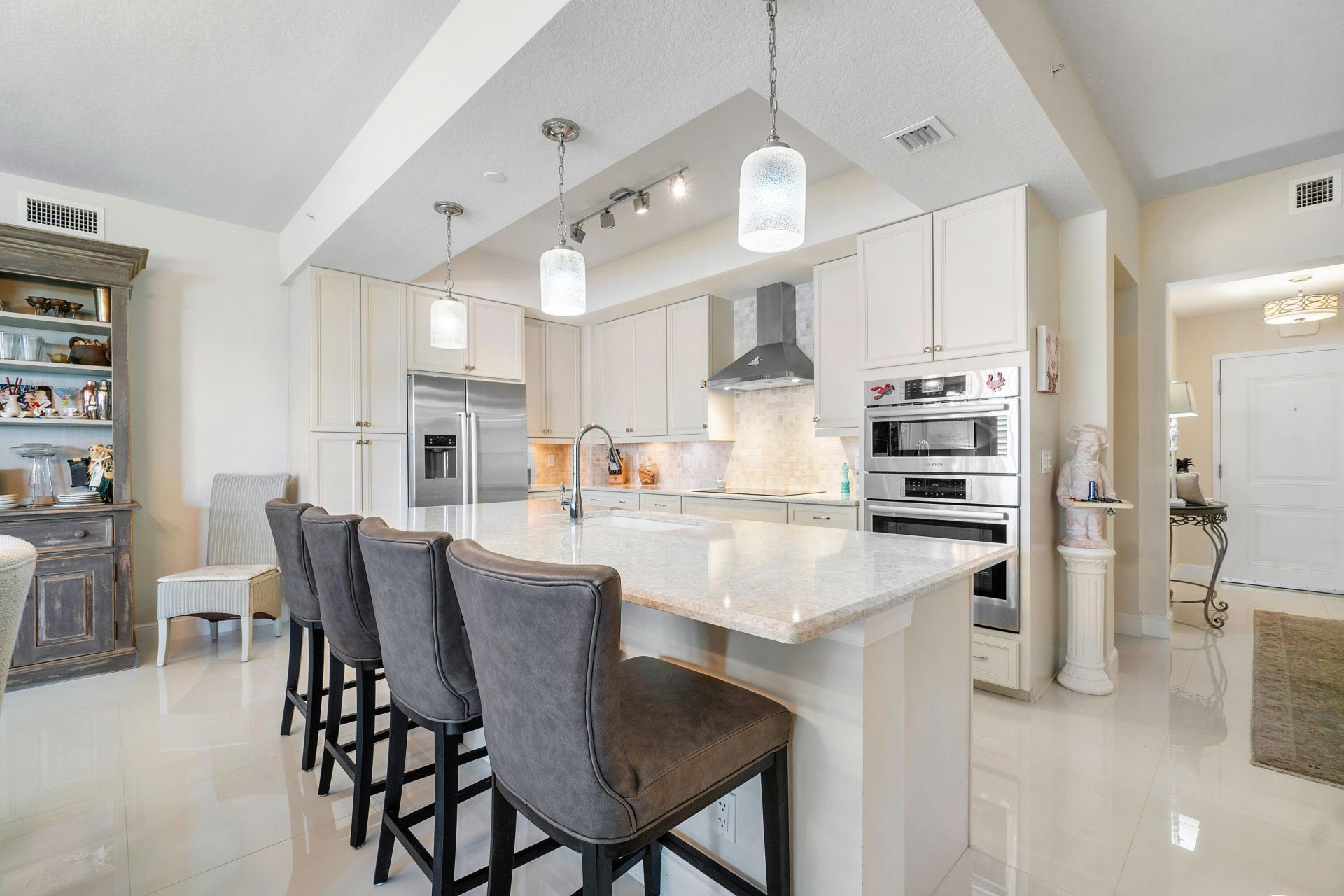 944 Bay Colony Drive S, Juno Beach, FL 33408 Photo