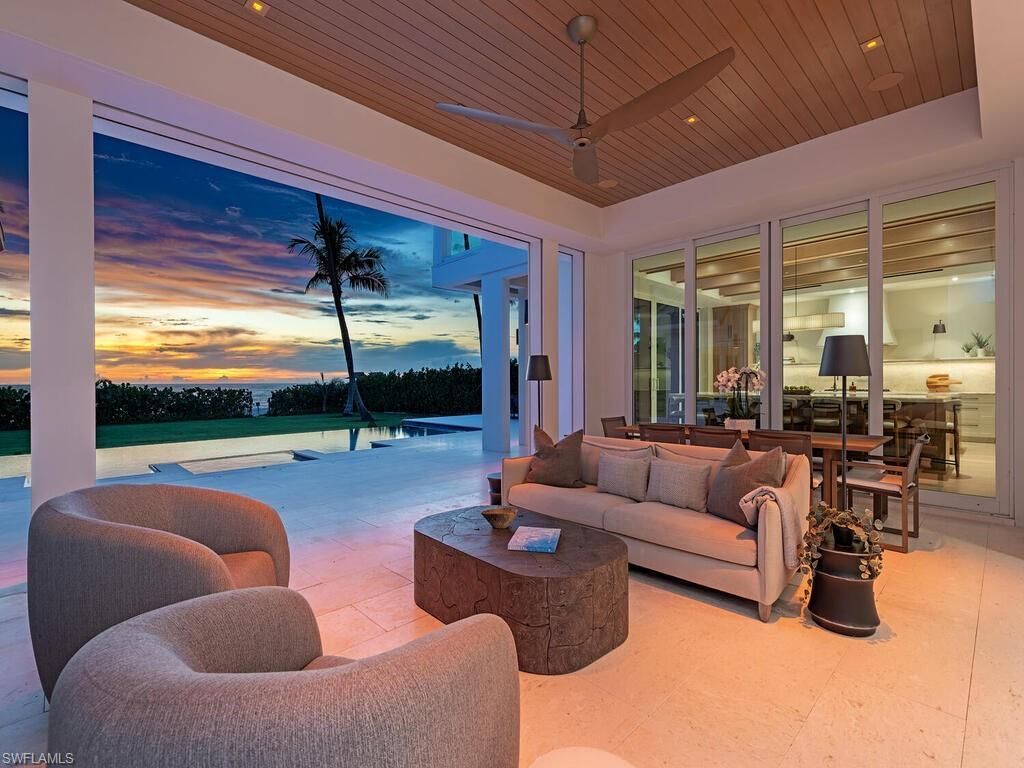 55 13th Ave S, Naples, FL 34102 Photo