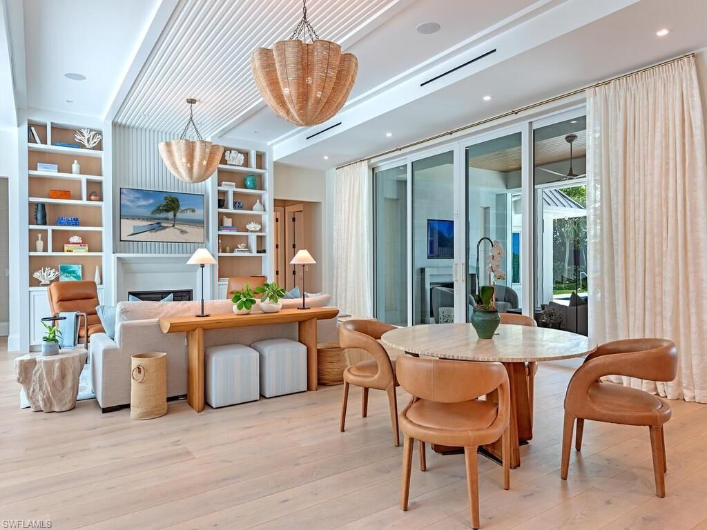 55 13th Ave S, Naples, FL 34102 Photo