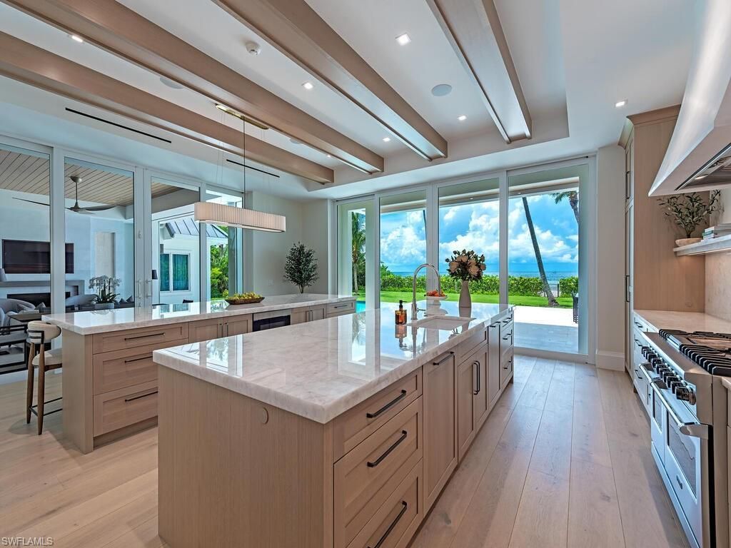 55 13th Ave S, Naples, FL 34102 Photo