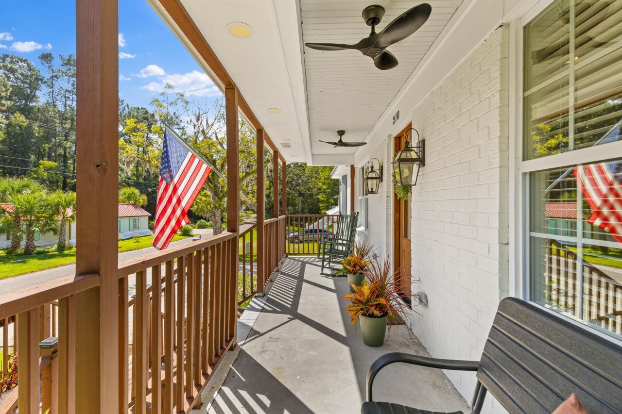 210 Cassena Street Photo 5