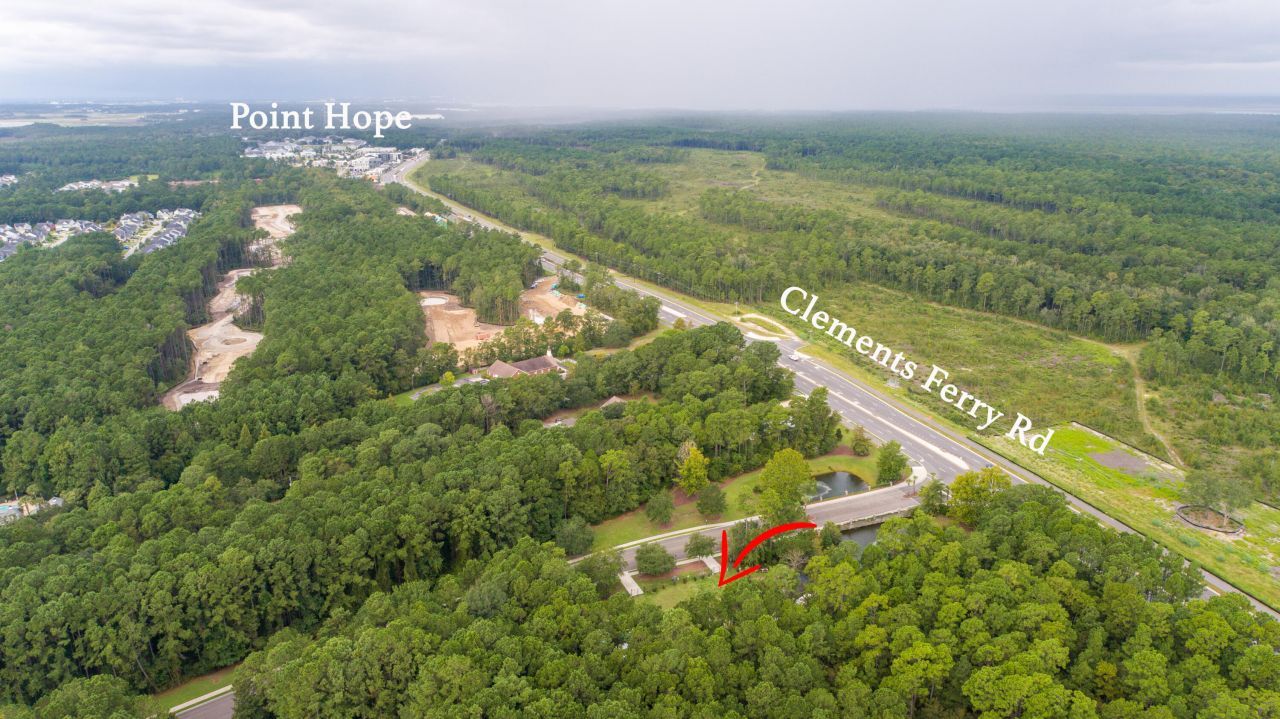 1014 Peninsula Cove Drive Photo 1