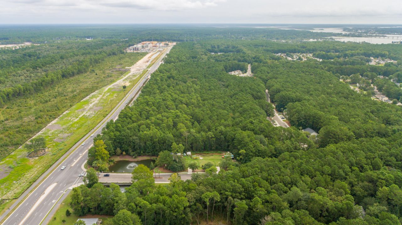 1014 Peninsula Cove Drive Photo 4