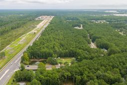 1014 Peninsula Cove Drive photo 4