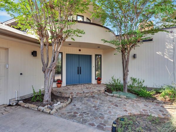 100 Derby DR, Spicewood, TX 78669