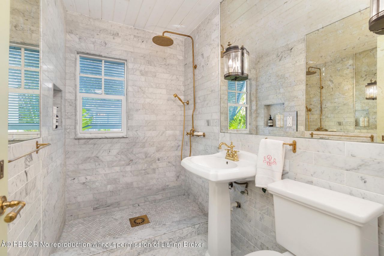 744 Avon Road, West Palm Beach, FL 33401 Photo