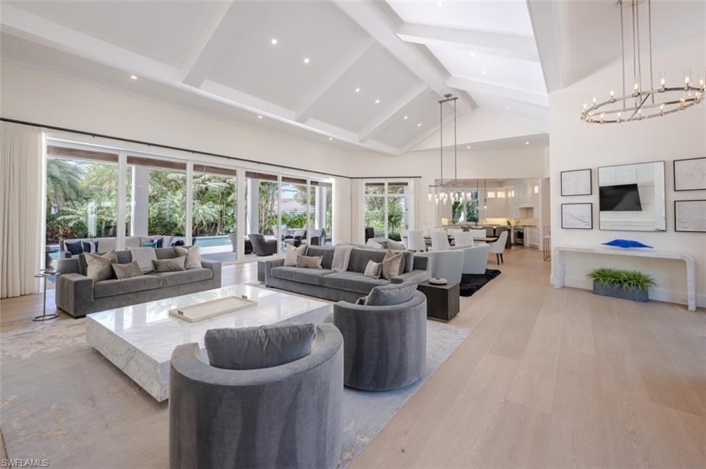 702 Bobwhite Ln, Naples, FL 34108 Photo