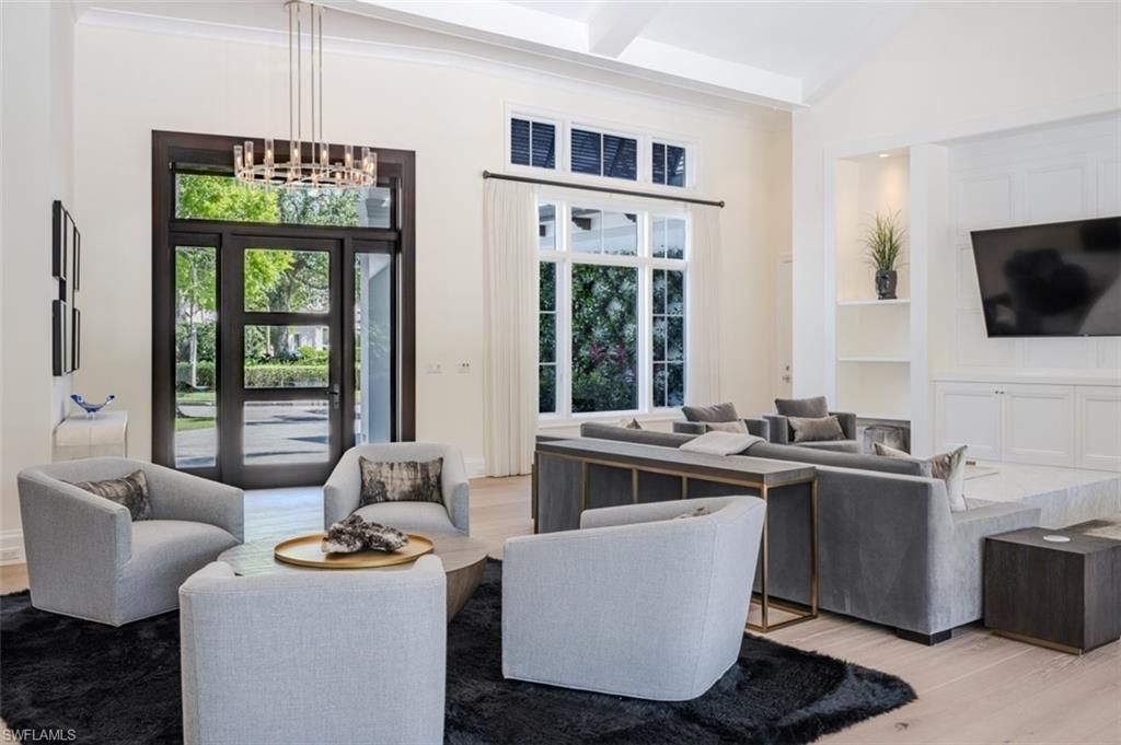 702 Bobwhite Ln, Naples, FL 34108 Photo