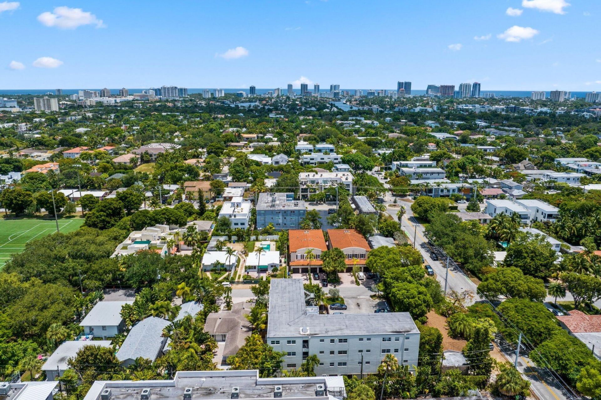 609 NE 13th Avenue, Unit 102, Fort Lauderdale, FL 33304 Photo