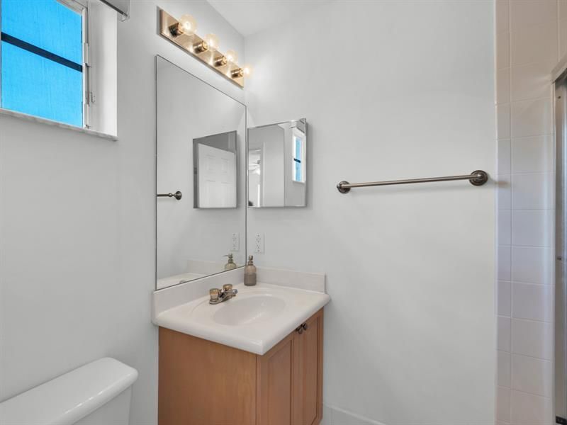 4032 Pinewood Lane, Weston, FL 33331 Photo