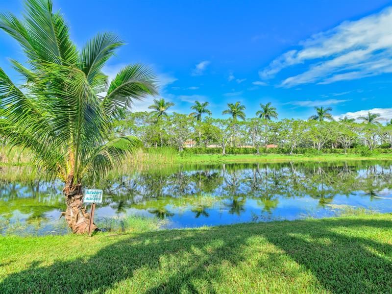 4032 Pinewood Lane, Weston, FL 33331 Photo