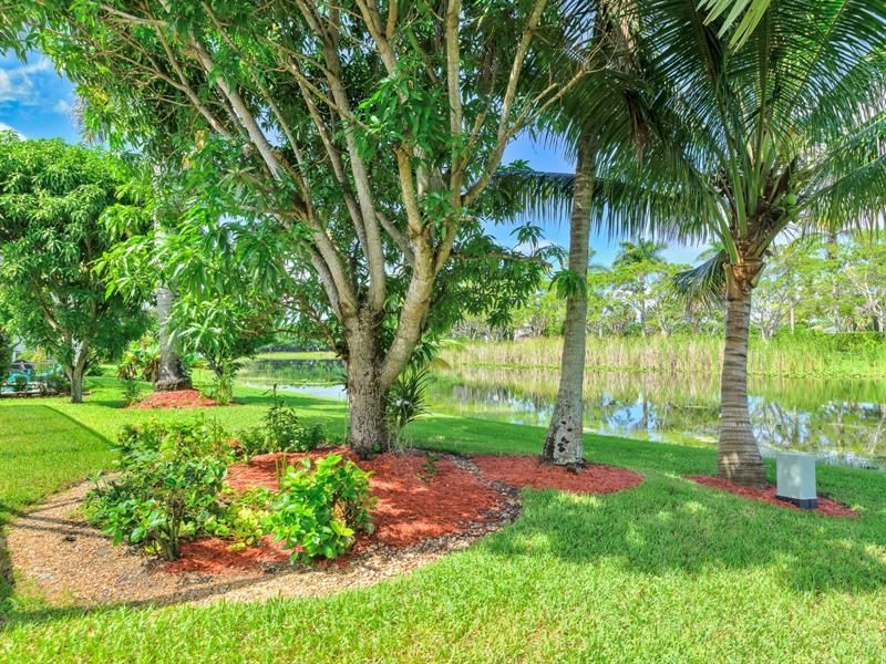 4032 Pinewood Lane, Weston, FL 33331 Photo