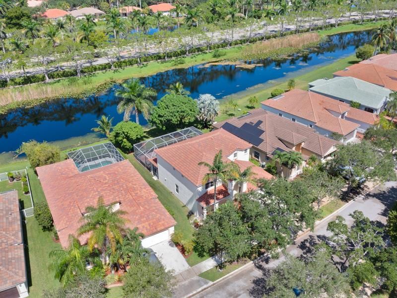 4032 Pinewood Lane, Weston, FL 33331 Photo