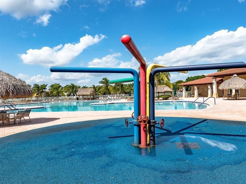 4032 Pinewood Lane, Weston, FL 33331 Photo