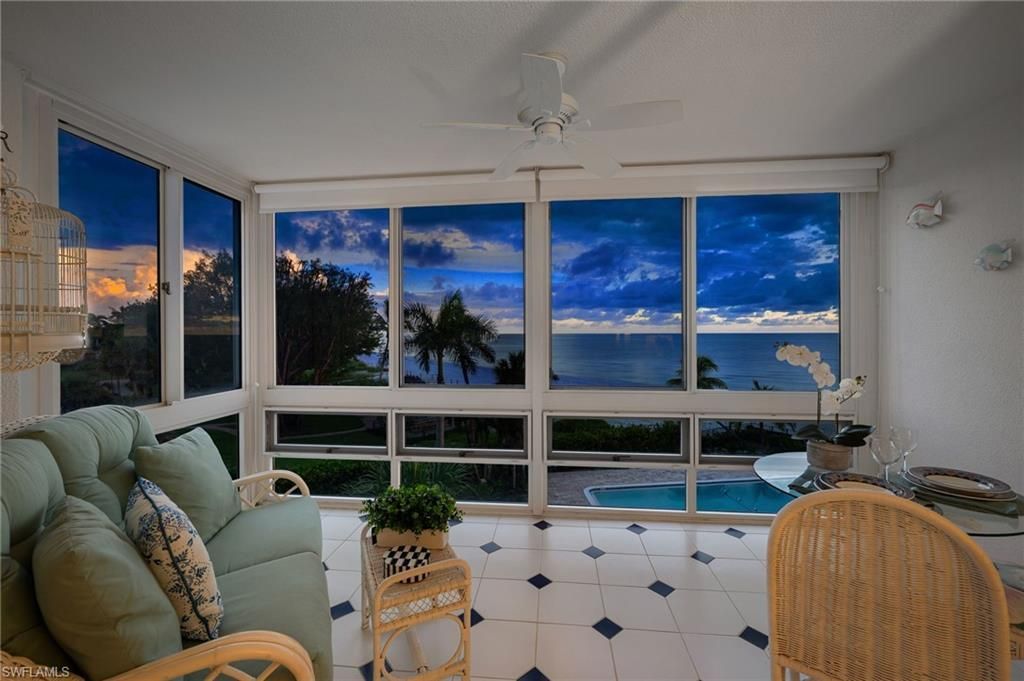 2121 Gulf Shore Blvd N, Unit 305, Naples, FL 34102 Photo