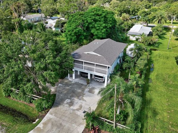 184 S Willow Street, Fellsmere, FL 32948