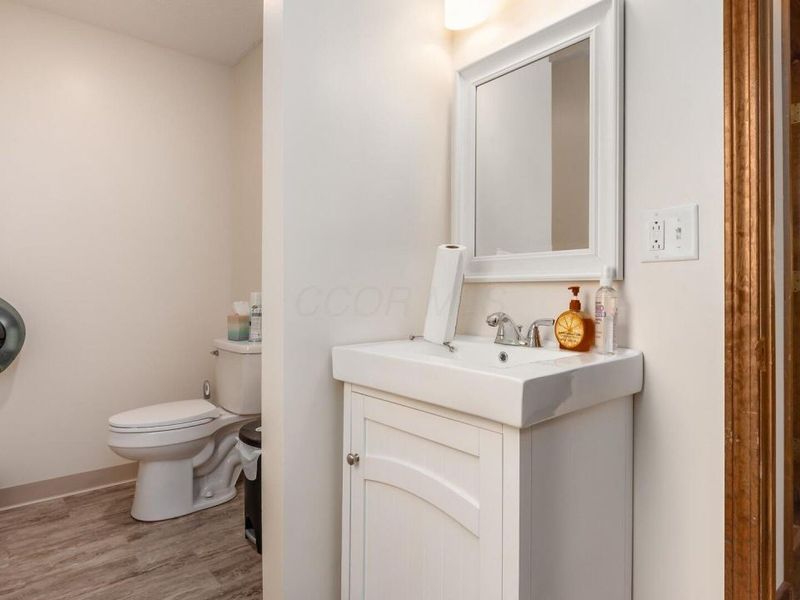 5831 Canal Road NE, Pleasantville, OH 43148 Photo 23