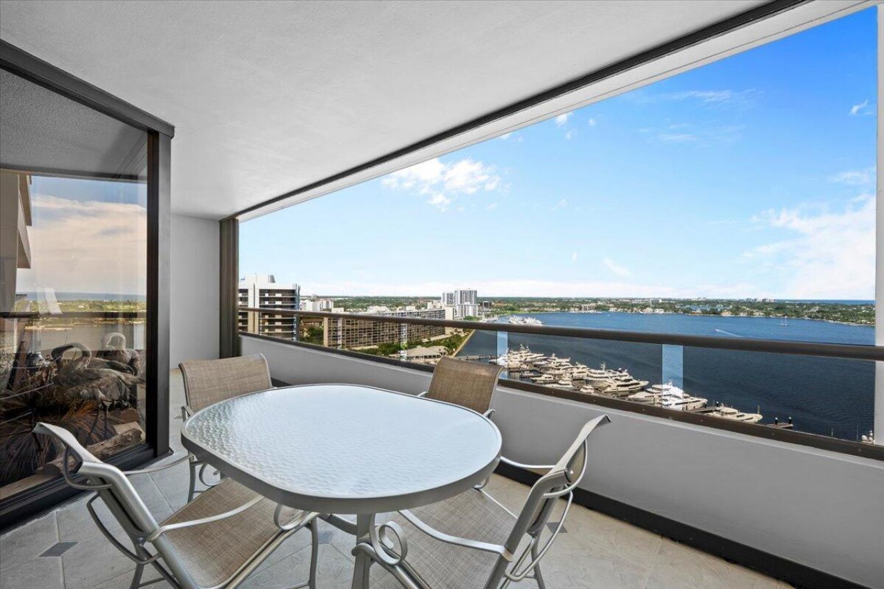 100 Lakeshore Drive, Unit 1854, North Palm Beach, FL 33408 Photo