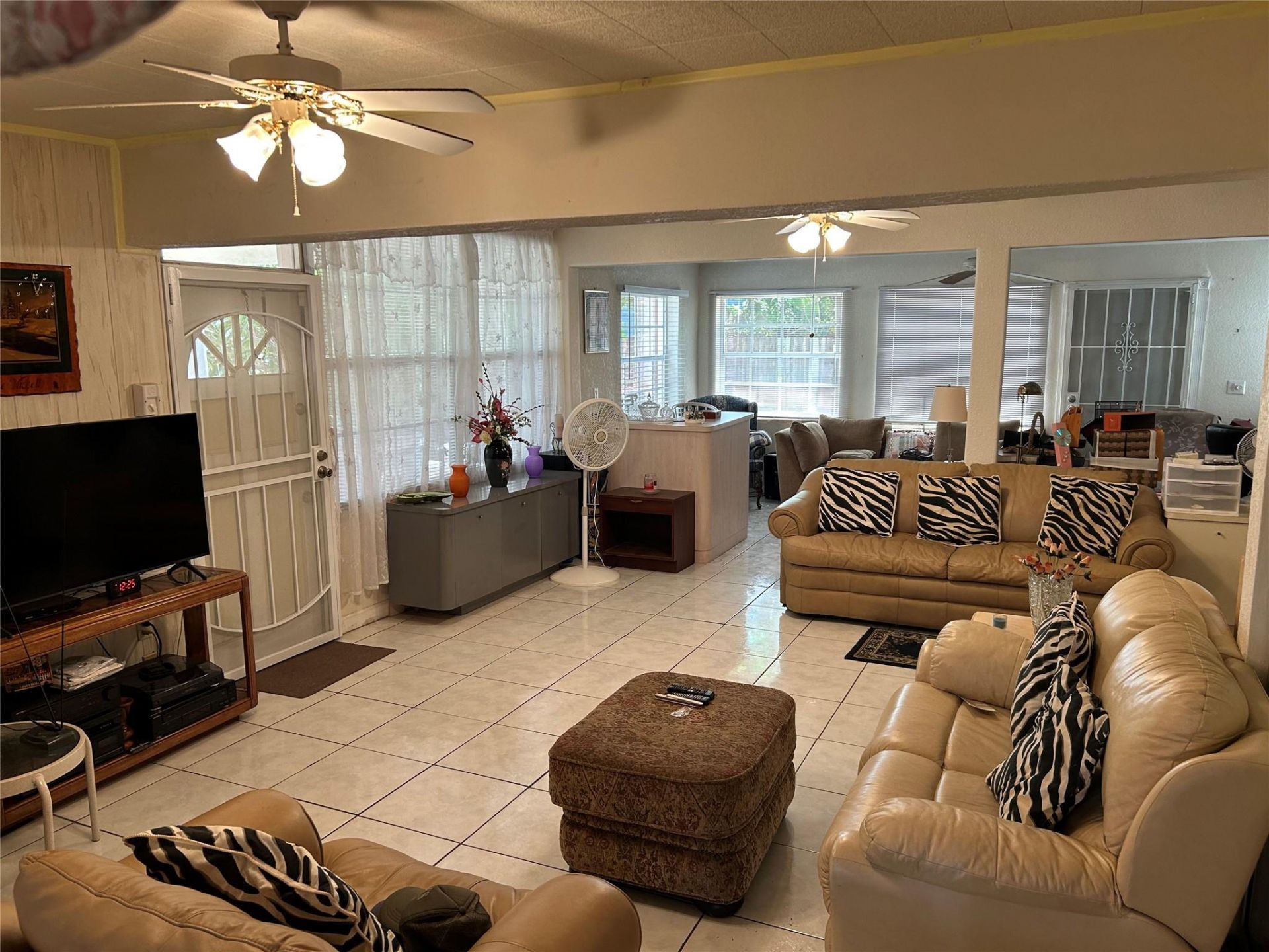 Please Call For Address, Lauderdale Lakes, FL 33319 Photo