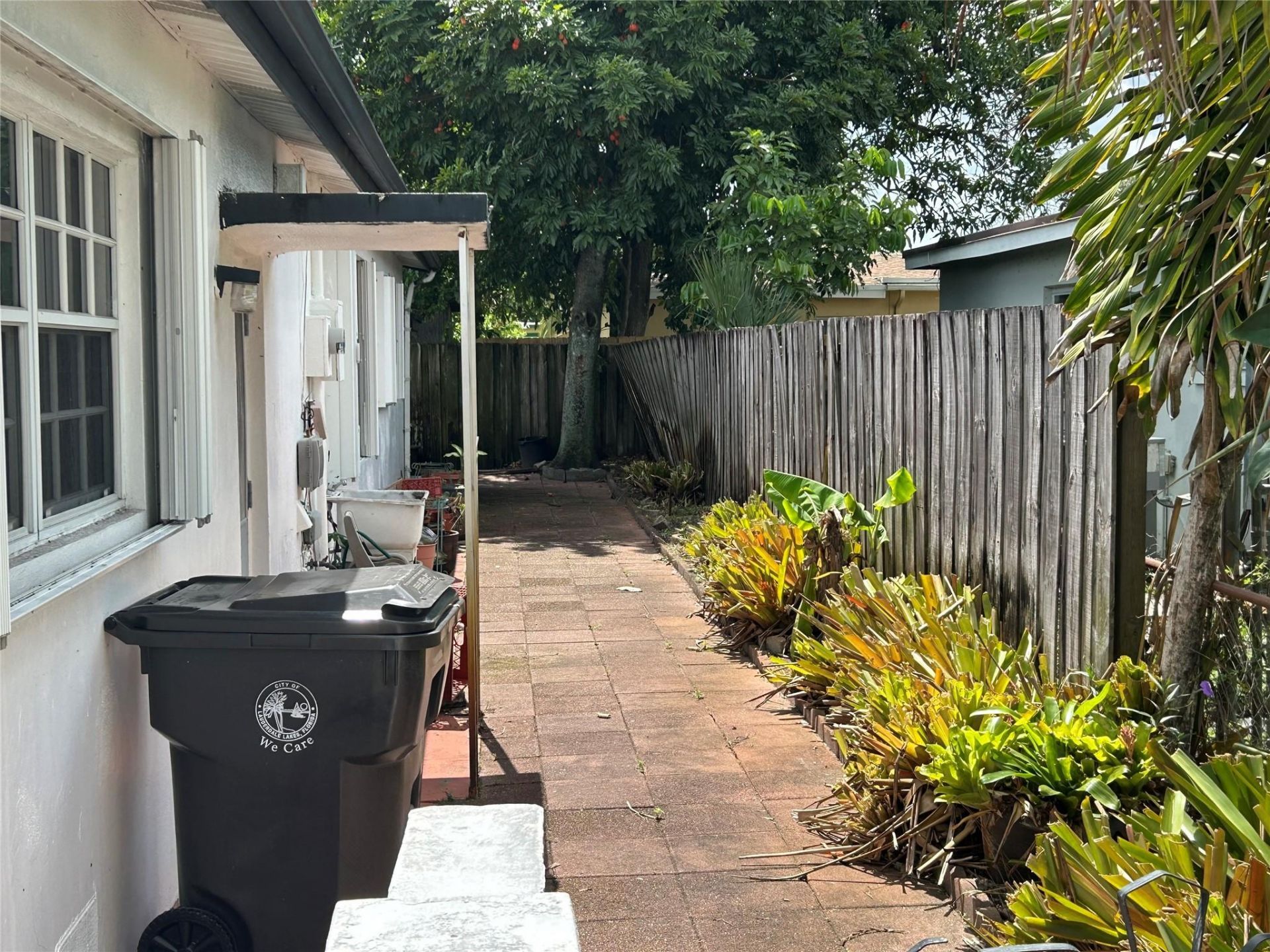 Please Call For Address, Lauderdale Lakes, FL 33319 Photo