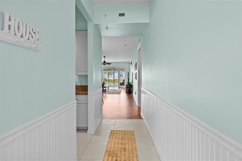 23 Harbour Isle Dr, Unit 102, Hutchinson Island, FL 34949 Photo