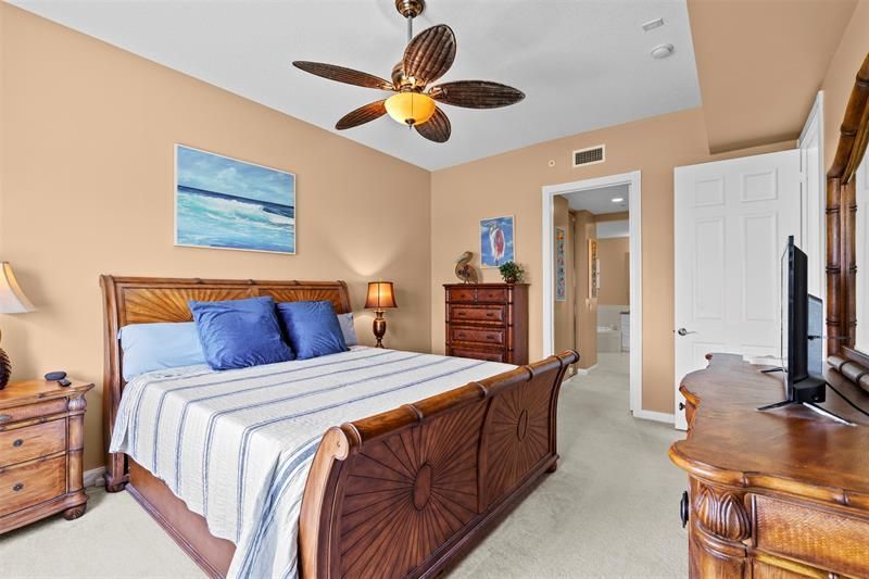 23 Harbour Isle Dr, Unit 102, Hutchinson Island, FL 34949 Photo