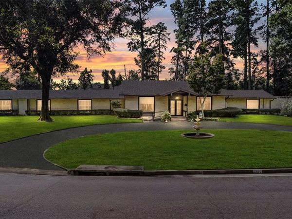 1300 Montclair Street, Longview, TX 75601