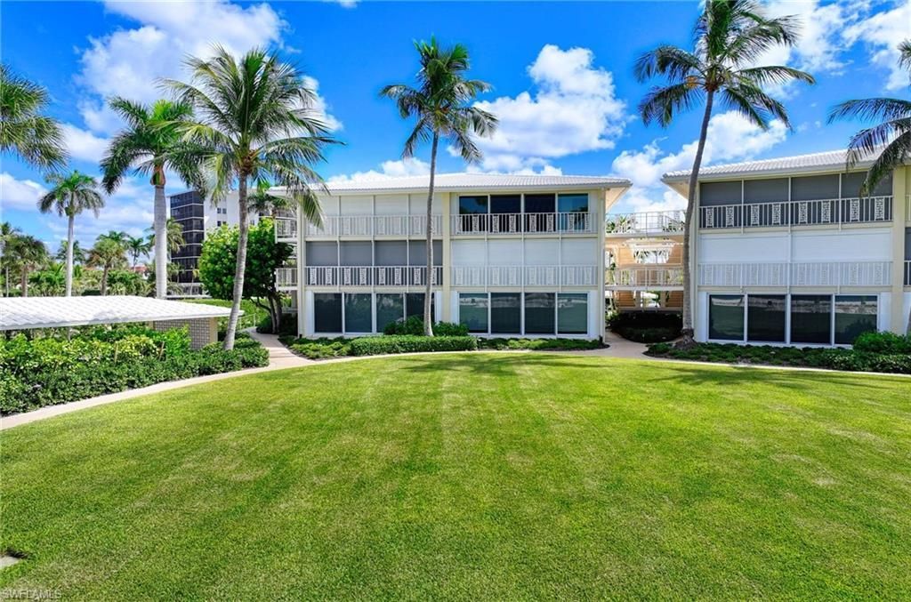 2151 Gulf Shore Blvd N, Unit 204, Naples, FL 34102 Photo