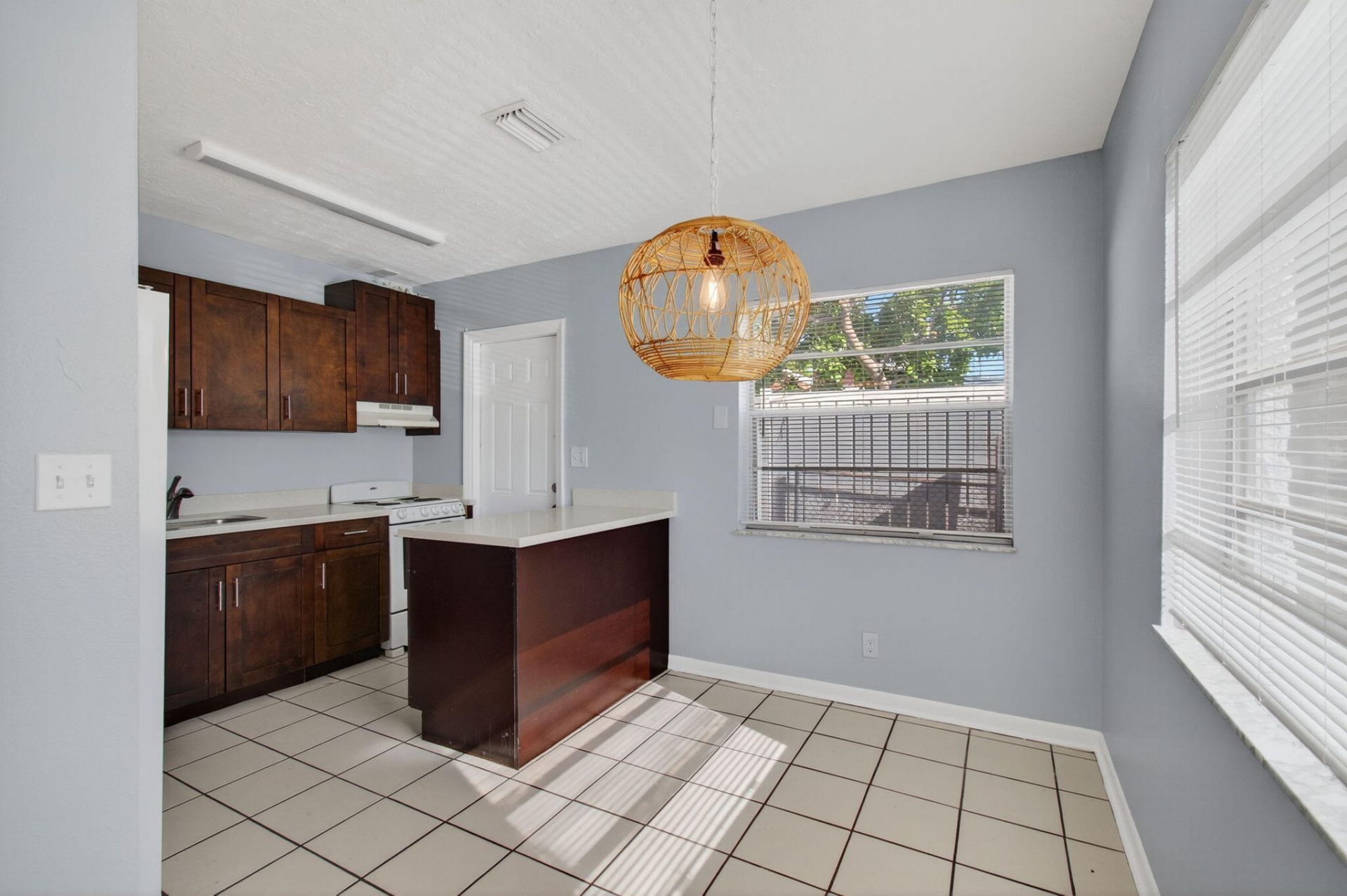 109 SE 11th Avenue, Unit 1-3, Pompano Beach, FL 33060 Photo