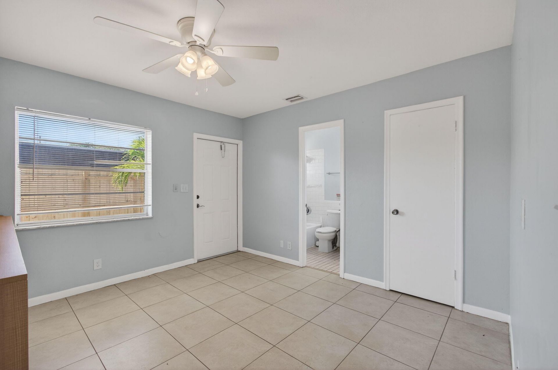 109 SE 11th Avenue, Unit 1-3, Pompano Beach, FL 33060 Photo