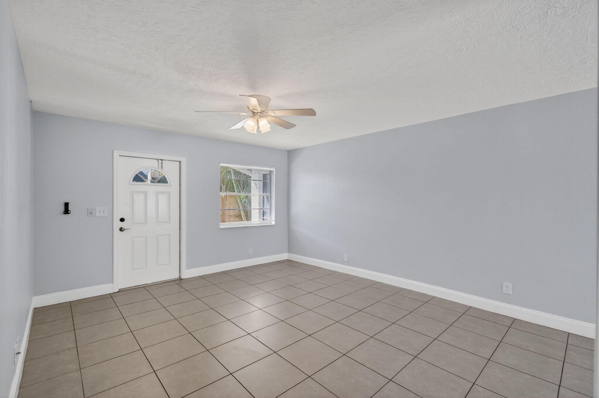 109 SE 11th Avenue, Unit 1-3, Pompano Beach, FL 33060 Photo