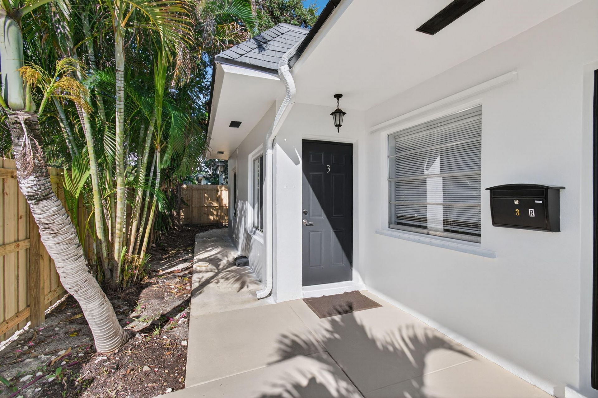 109 SE 11th Avenue, Unit 1-3, Pompano Beach, FL 33060 Photo