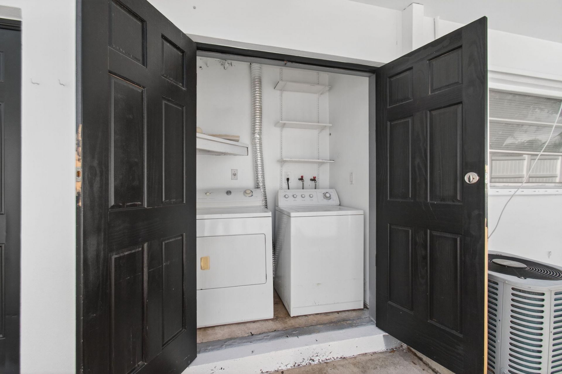 109 SE 11th Avenue, Unit 1-3, Pompano Beach, FL 33060 Photo