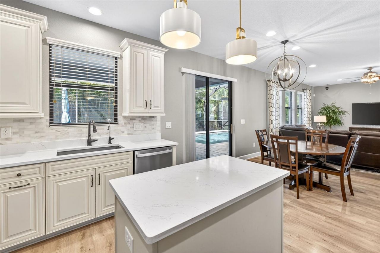 11303 Lazy Hickory Lane, Tampa, FL 33635 Photo