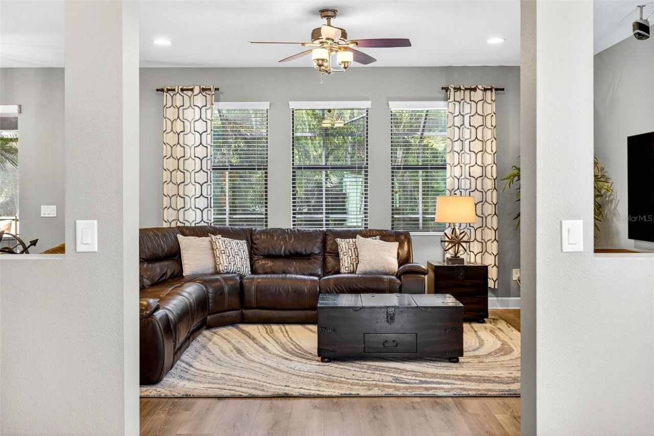 11303 Lazy Hickory Lane, Tampa, FL 33635 Photo