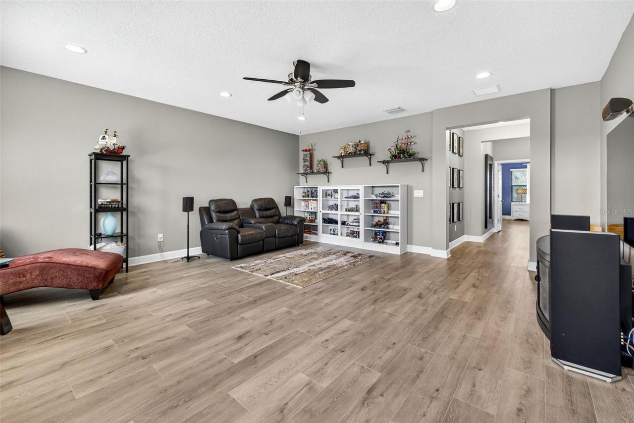 11303 Lazy Hickory Lane, Tampa, FL 33635 Photo