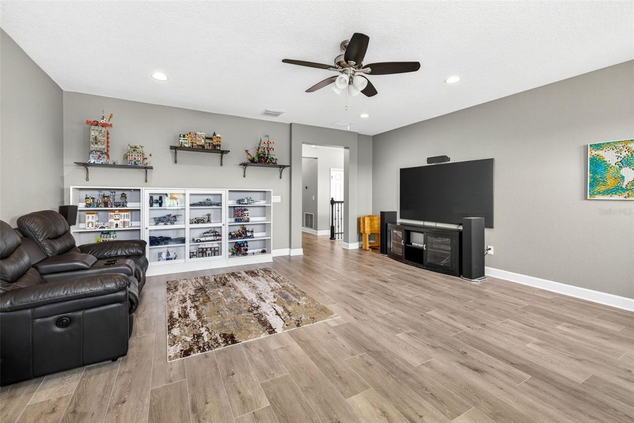 11303 Lazy Hickory Lane, Tampa, FL 33635 Photo